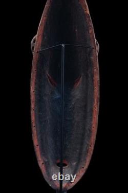 Spirit mask, oceanic art, tribal art, Oceania, Papua New Guinea, sculpture 72 cm