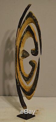 Statue Papua New Guinea Cult Hook Figure