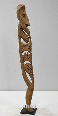 Statue Papua New Guinea One Leg Yipwon Statue