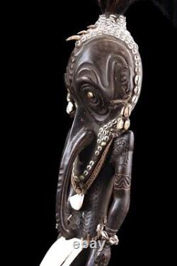 Statue, cult figure, oceanic art, Papua new guinea, tribal art, sculpture tribal