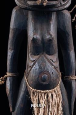 Statue d'ancêtre, ancestor carving, Sepik river, oceanic art, papua new guinea