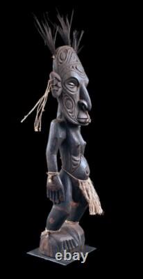 Statue d'ancêtre, ancestor carving, Sepik river, oceanic art, papua new guinea