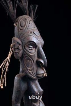 Statue d'ancêtre, ancestor carving, Sepik river, oceanic art, papua new guinea