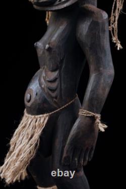 Statue d'ancêtre, ancestor carving, Sepik river, oceanic art, papua new guinea
