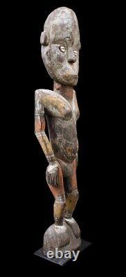 Statue d'ancêtre, ancestor carving, Sepik river, oceanic art, papua new guinea