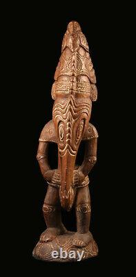 Statue d'ancêtre, ancestor carving, keram river, oceanic art, papua new guinea