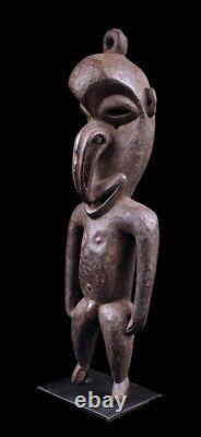 Statue d'ancêtre, ancestor carving, oceanic art, papua new guinea, tribal art