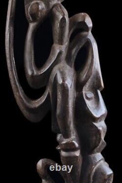 Statue d'ancêtre, ancestor carving, oceanic art, papua new guinea, tribal art
