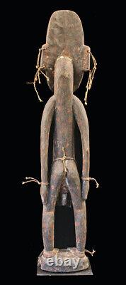 Statue d'ancêtre, ancestor carving, sepik river, oceanic art, papua new guinea