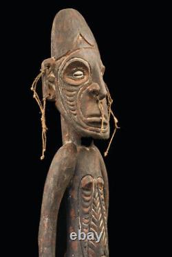 Statue d'ancêtre, ancestor carving, sepik river, oceanic art, papua new guinea