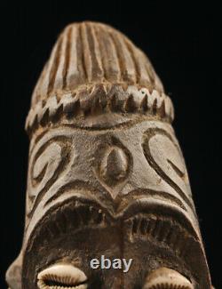 Statue d'ancêtre du sépik, sepik ancestor carving, oceanic art, papua new guinea