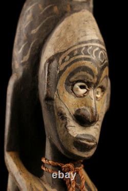 Statue d'ancêtre du sépik, sepik ancestor carving, oceanic art, papua new guinea
