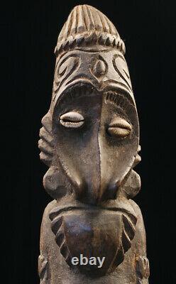 Statue d'ancêtre du sépik, sepik ancestor carving, oceanic art, papua new guinea