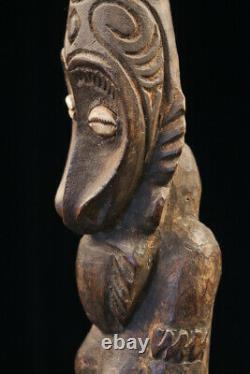 Statue d'ancêtre du sépik, sepik ancestor carving, oceanic art, papua new guinea