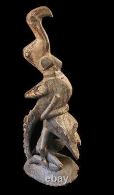 Statue d'ancêtre iatmul, sepik ancestor carving, oceanic art, papua new guinea