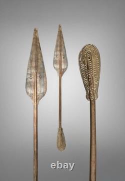 Superb Lake Santani paddle /club Sepik River Papua New Guinea