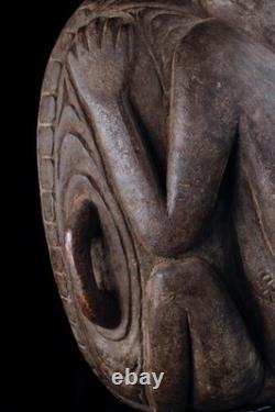 Tambour à eau, water drum, papua new guinea, oceanic art, traditional instrument