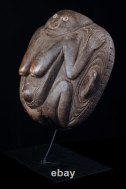 Tambour à eau, water drum, papua new guinea, oceanic art, traditional instrument