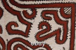 Tapa, painted beaten bark popondetta, pacific art, oceanic art, Papua New Guinea