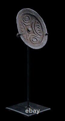 Toupie rituelle, ritual spinning top, oceanic art, papua new guinea, tribal art