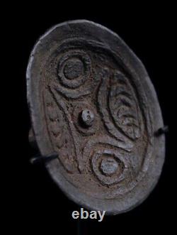 Toupie rituelle, ritual spinning top, oceanic art, papua new guinea, tribal art