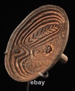 Toupie rituelle, spinning top, oceanic art, papua new guinea