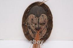 VTG Gable mask blackwater tribe woven basketwork oceania Carved papua new guinea