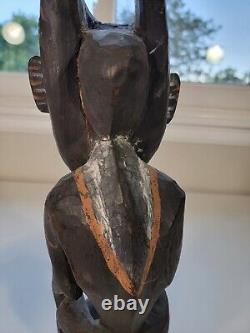 VTG Papua New Guinea Carved Figure Statue MAN Kneeling with Horns White Face