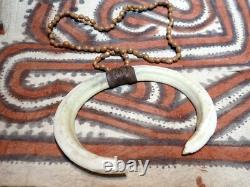 Vanuatu Papua New Guinea Highlands Huli Necklace with seeds Vintage circa 1970s