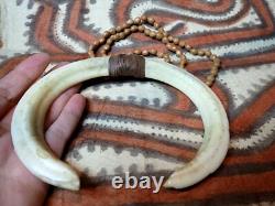 Vanuatu Papua New Guinea Highlands Huli Necklace with seeds Vintage circa 1970s