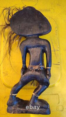 Vintage 1960's Papua New Guinea Sepik River PNG unusual and rare carved figure