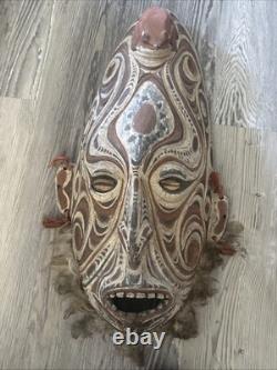 Vintage 1980 Hand Carved Papua New Guinea Sepik Style Tribal Mask 25 Shell Eyes