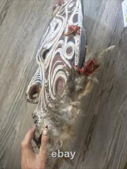 Vintage 1980 Hand Carved Papua New Guinea Sepik Style Tribal Mask 25 Shell Eyes