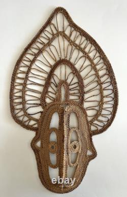 Vintage Abelam Yam Mask 25.5 Papua New Guinea MCM Woven Tribal Wall Art