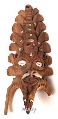 Vintage Handmade 1970s Papua New Guinea Folk Art Hanging Mask Inlaid Seashells