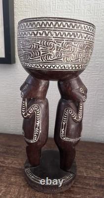 Vintage Massim Trobriand Islands Papua New Guinea Carved Figural Bowl 32cm