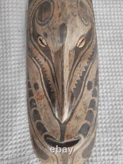 Vintage Papau New Guinea Tribal Wooden Mask Board