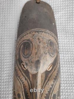 Vintage Papau New Guinea Tribal Wooden Mask Board
