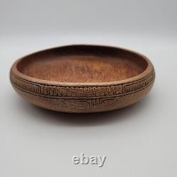 Vintage Papua New Guinea Bowl Handmade Carved PNG Serving