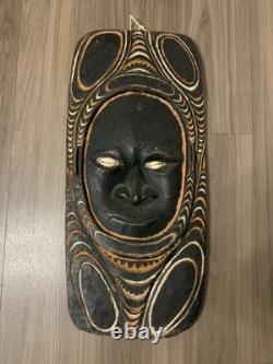 Vintage Papua New Guinea HIGHLANDS Hand Carved Tribal Mask 26X12 inches