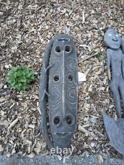 Vintage Papua New Guinea Hand-Carved Wooden Artifact Crocidile Spirit Board