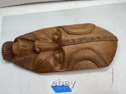 Vintage Papua New Guinea Hand-Carved Wooden Mask Wall Hanging