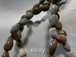 Vintage Papua New Guinea Kina Shell Tribal Currency Jobs Tears Seed 24 Necklace