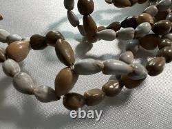 Vintage Papua New Guinea Kina Shell Tribal Currency Jobs Tears Seed 24 Necklace