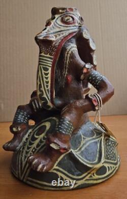 Vintage Papua New Guinea Pottery Sculpture Sepik PNG