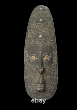 Vintage Papua New Guinea Sepik River Spirit Mask Latmul Wood And Cowrei