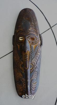 Vintage Papua New Guinea Sepik River Wooden Tribal Spirit Mask Cowrie Shell 12
