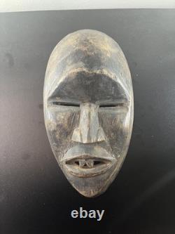 Vintage Papua New Guinea Tribal Hanging Mask