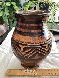 Vintage Papua New Guinea Upper Sepik River Brown Native Signed Clay 20cm Pot