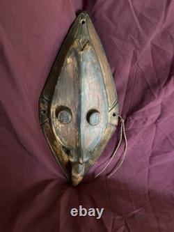 Vintage Savi Papua New Guinea Mask Hand Carved Wood Wall Art